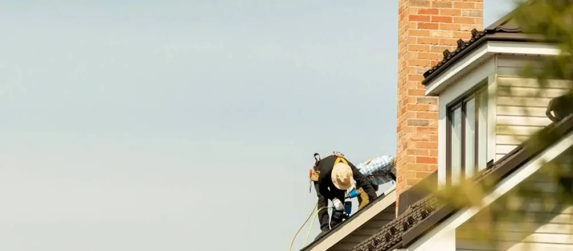 What Homeowners Should Know About Roof Insurance Claims