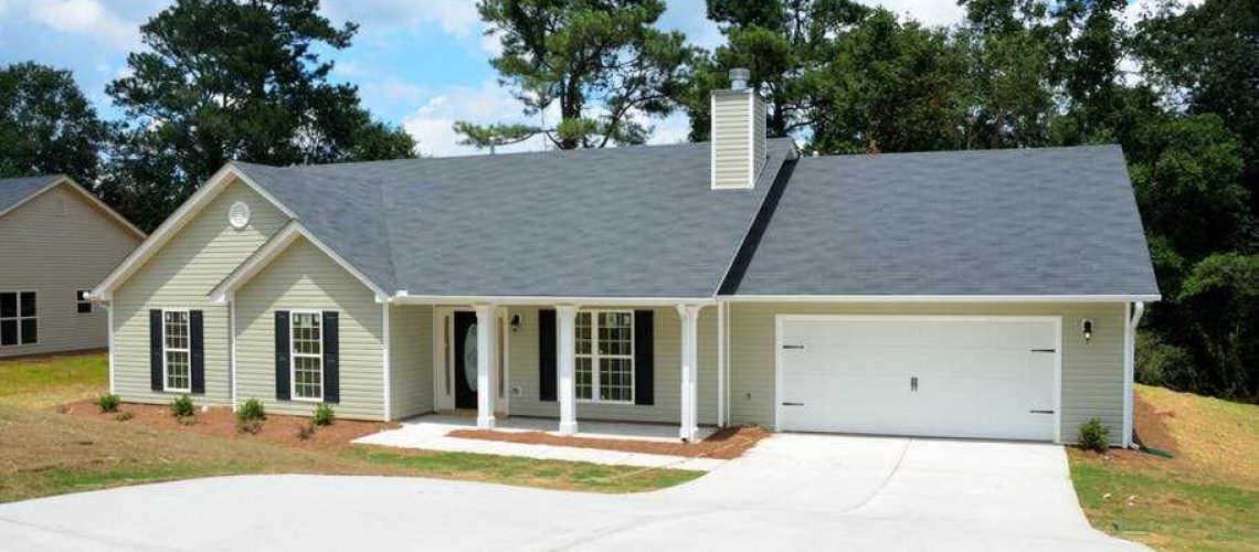 choosing asphalt roof shingles