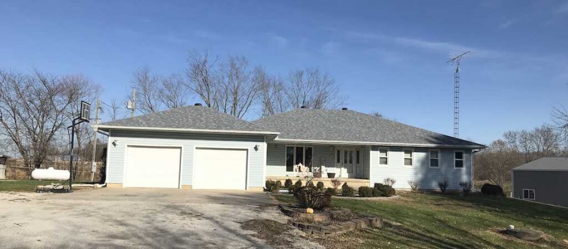 Owens Corning shingle repair in Beecher City, IL
